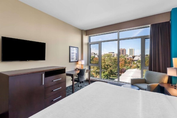 Best Western Plus Hotel Montreal image 10